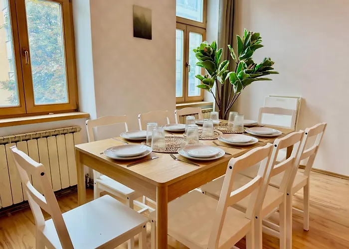 4-room Stylish Spacious *