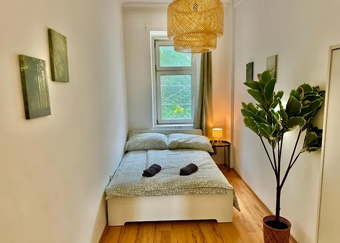 4-room Stylish Spacious