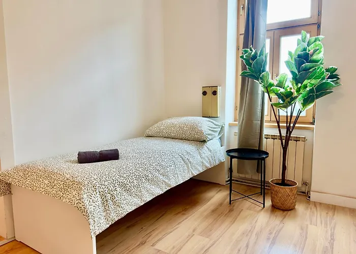4-room Stylish Spacious *